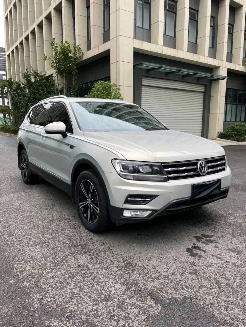 徐州20年大众途观3