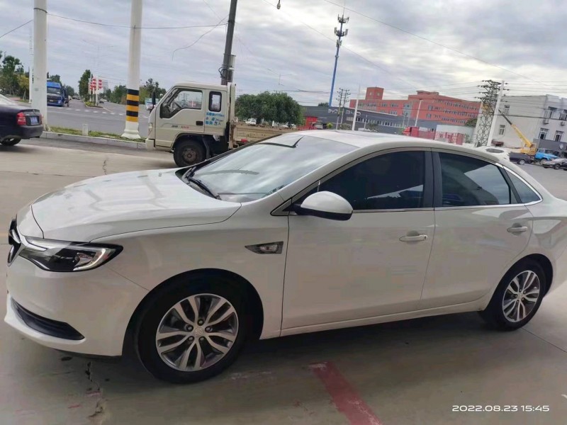 保定19年别克英朗2