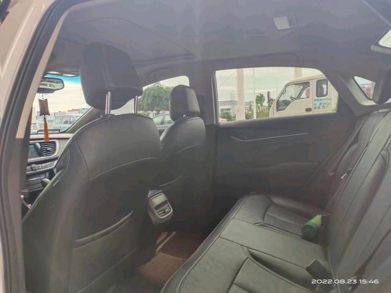 保定19年别克英朗6