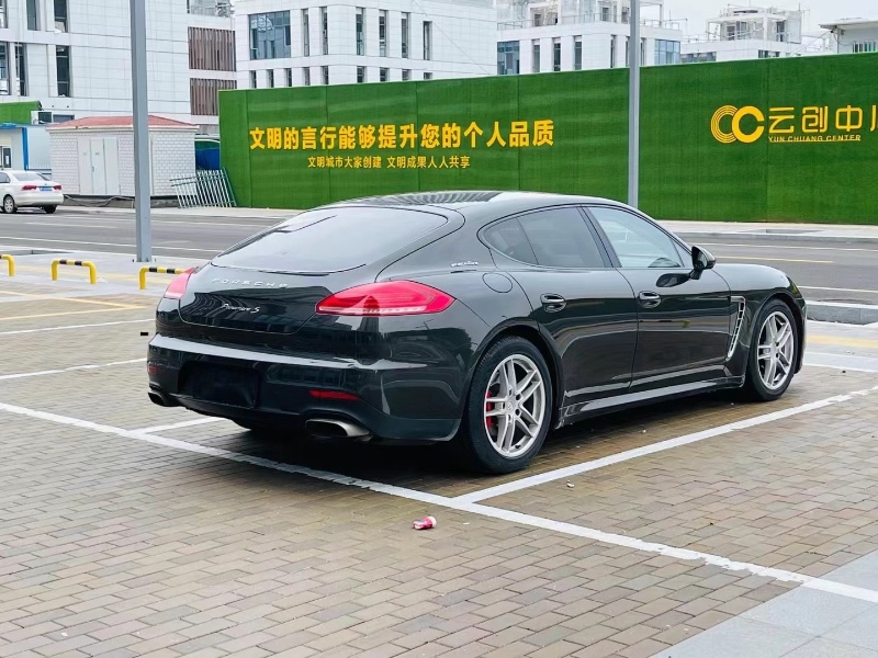 煙臺14年保時捷帕拉梅拉6
