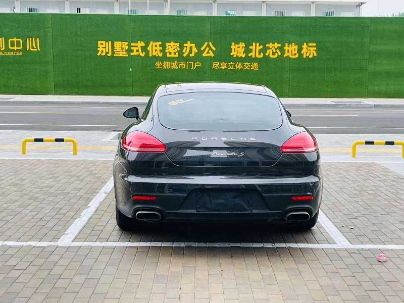 煙臺14年保時捷帕拉梅拉8