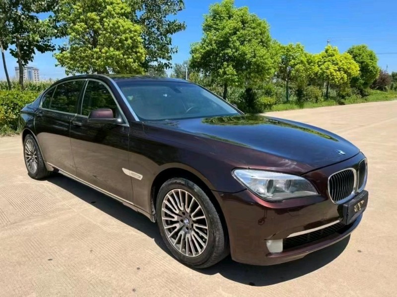 盐城09年宝马7系2