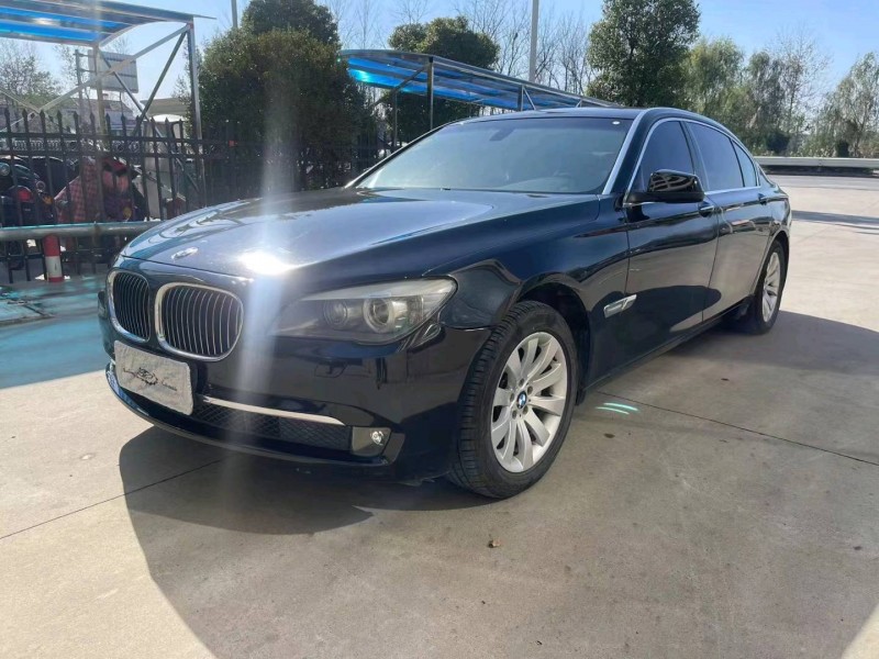 徐州10年宝马7系3