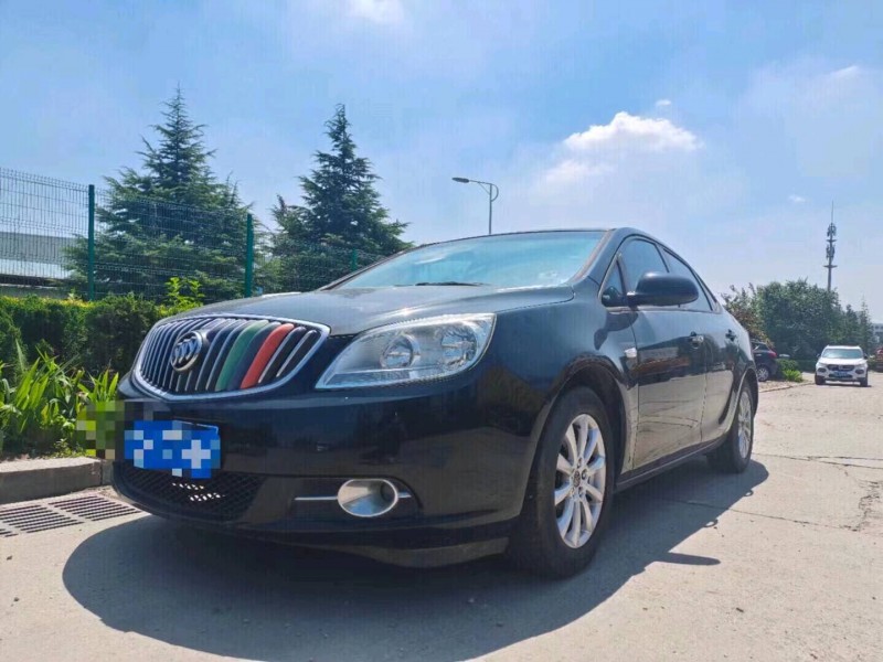 青岛15年别克英朗GT2