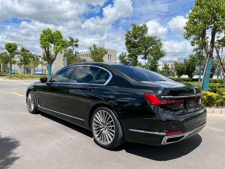 盐城19年宝马7系9