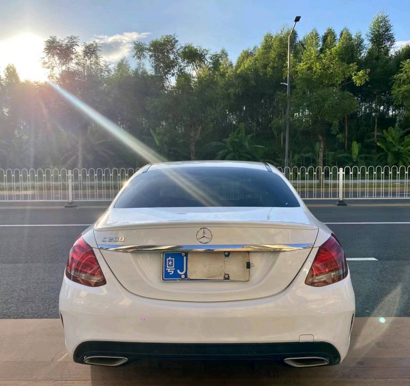 广州18年奔驰C1