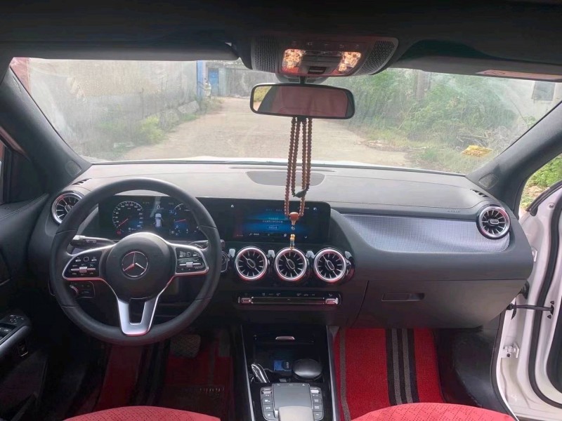 枣庄21年奔驰GLA6