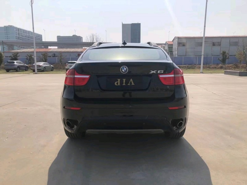 北京12年宝马X69