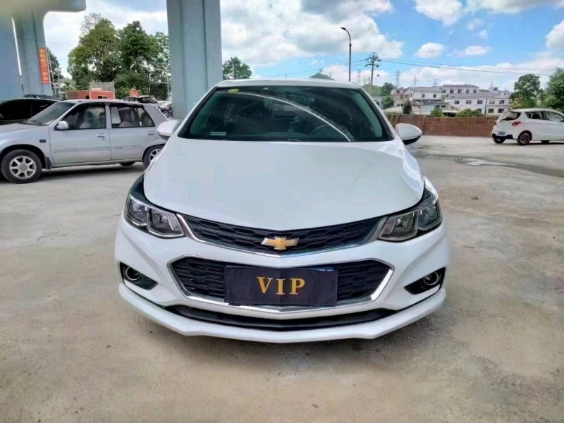 黔西南17年雪佛兰科鲁兹1