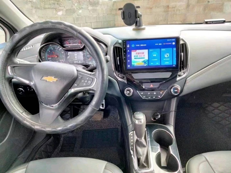 黔西南17年雪佛兰科鲁兹5