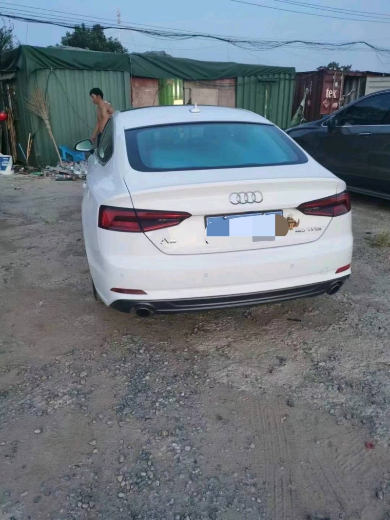 北京17年奥迪A55