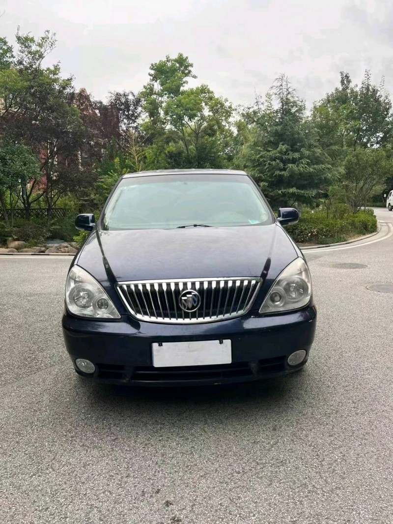 烟台16年别克GL81