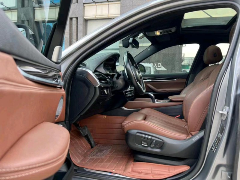 东莞17年宝马X67