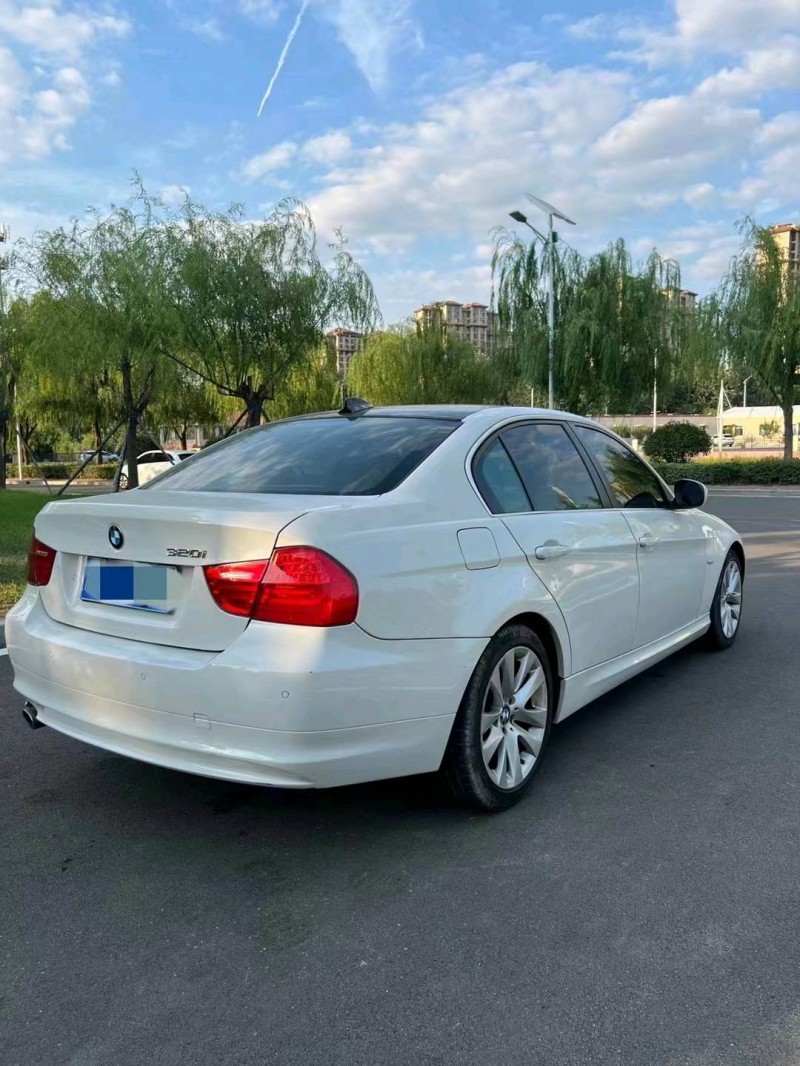 青岛12年宝马X67