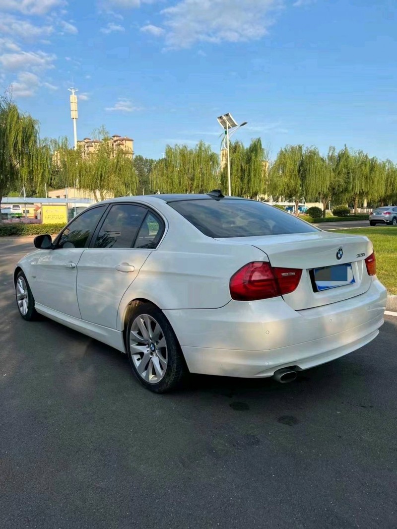 青岛12年宝马X68