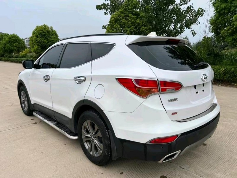 盐城15年现代新胜达5