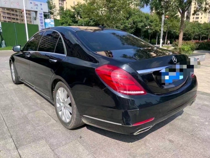东营13年奔驰S7