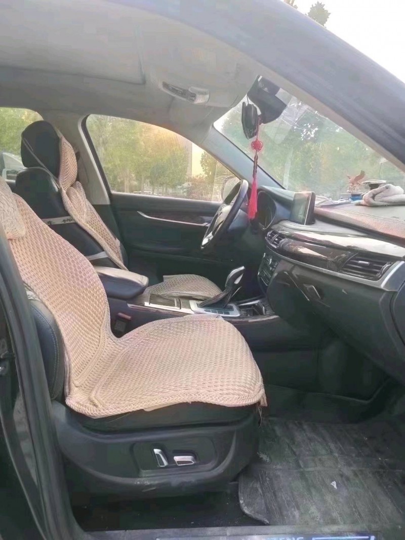 北京18年汉腾汽车X74