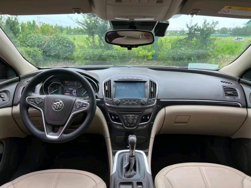 盐城15年别克君威8