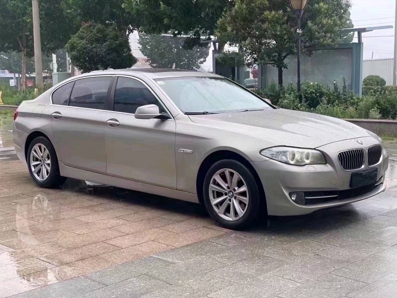 东营13年宝马5系3