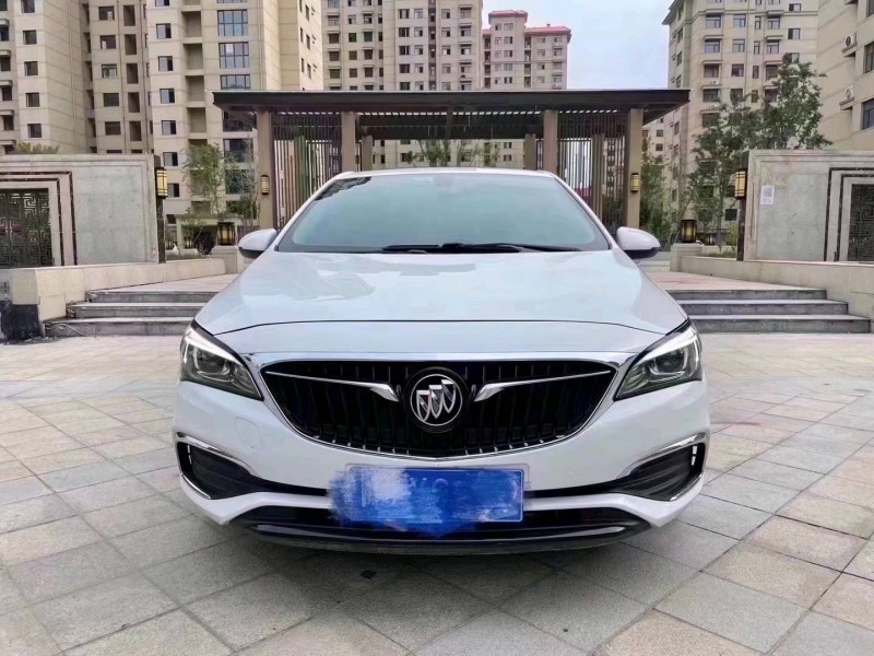 北京18年别克威朗1