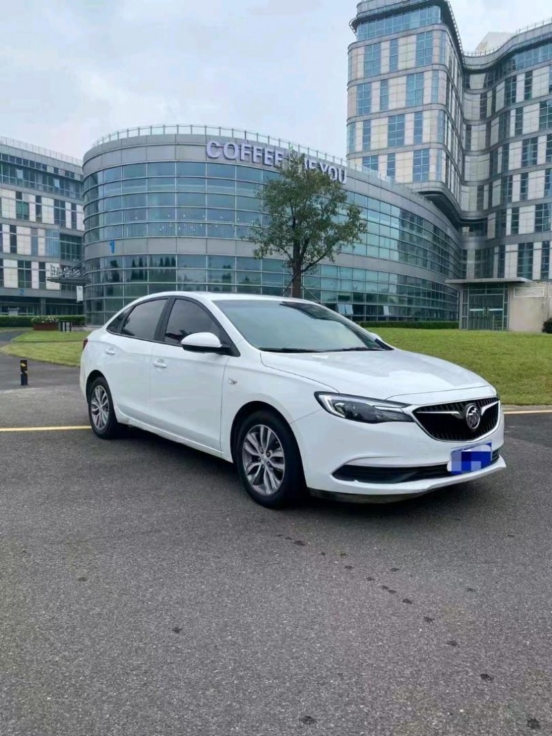 东营18年别克英朗2