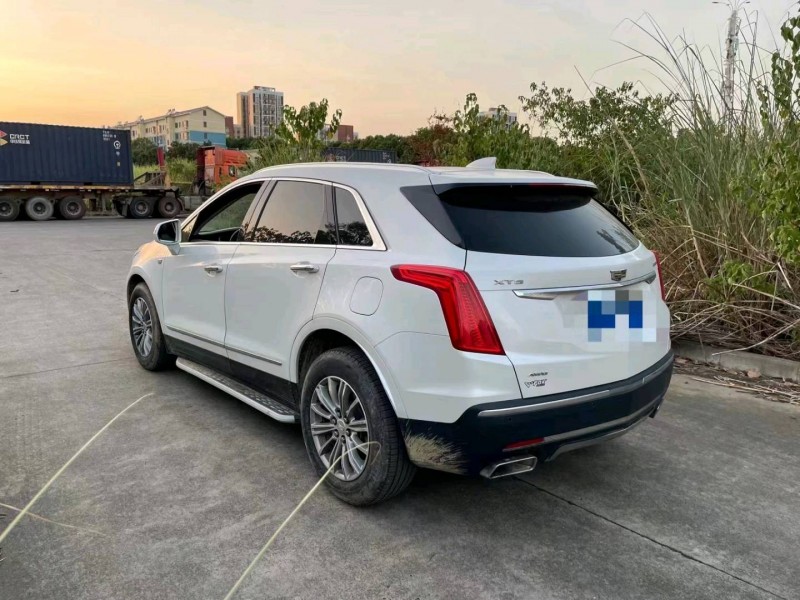 北京17年凯迪拉克XT54