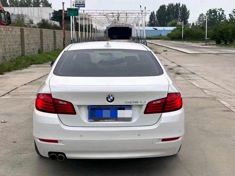 北京16年宝马5系6