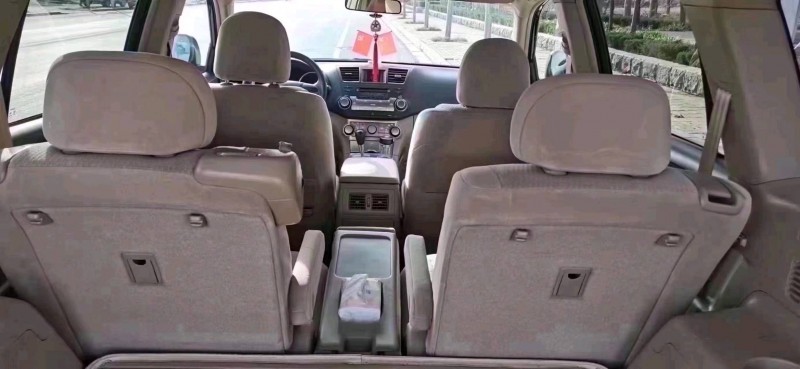 北京13年丰田汉兰达6