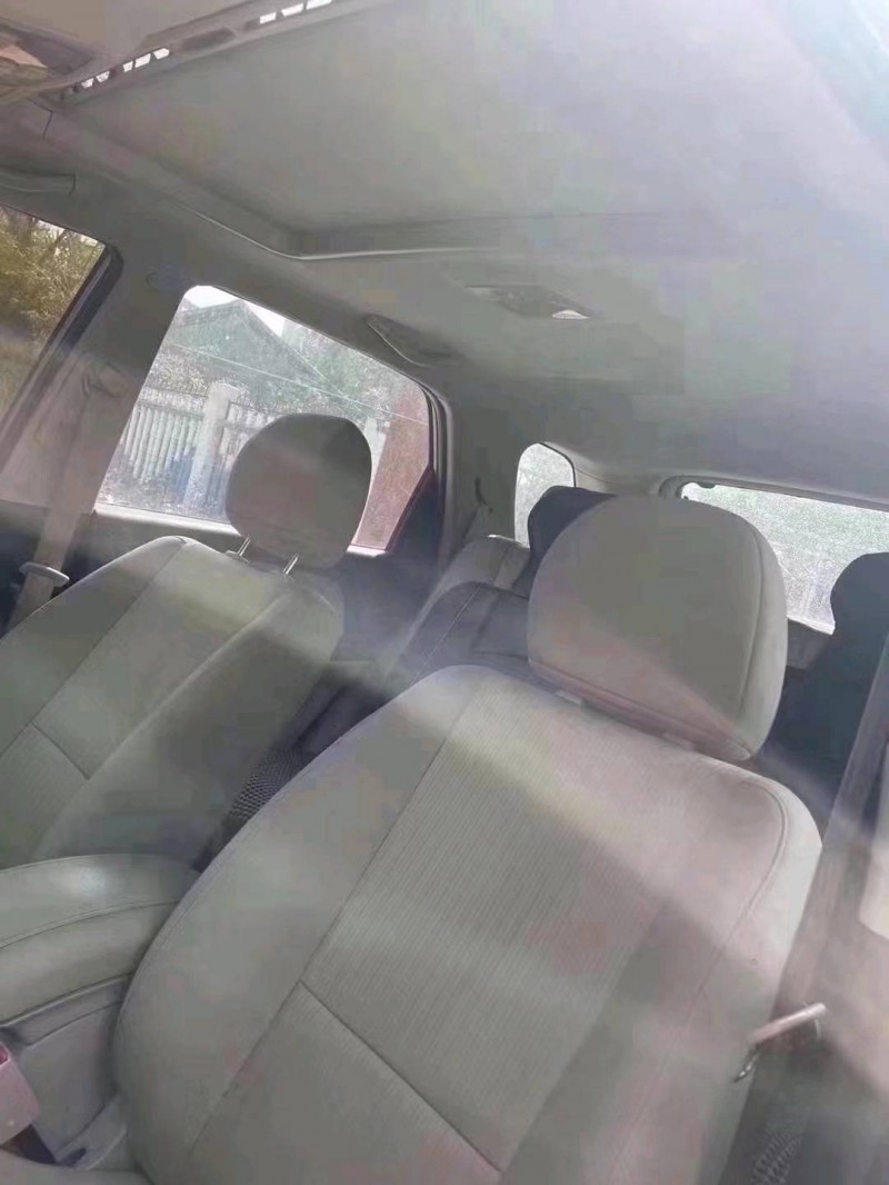 北京13年起亚智跑5