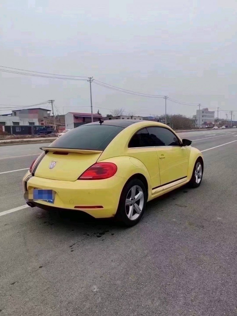 北京14年大众甲壳虫3
