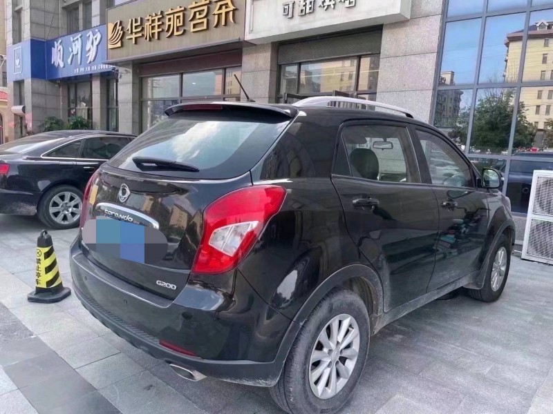 北京14年双龙柯兰多4