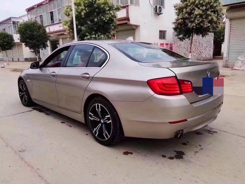 北京11年宝马5系3