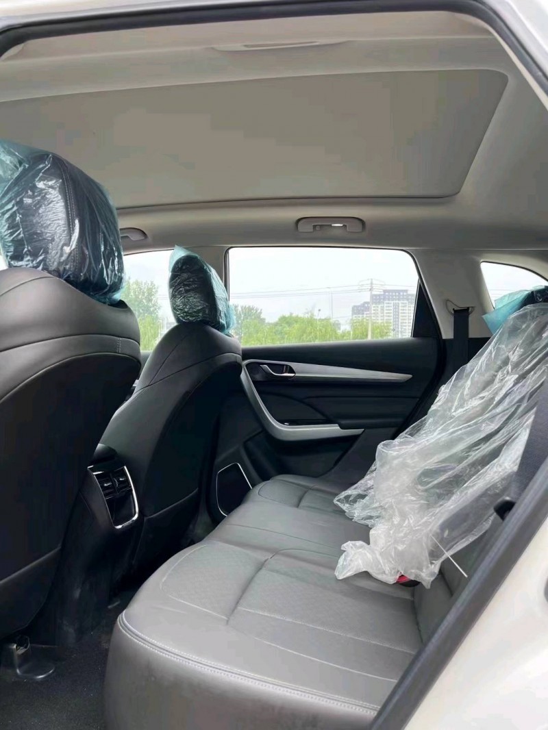 北京21年东风AX7pro5