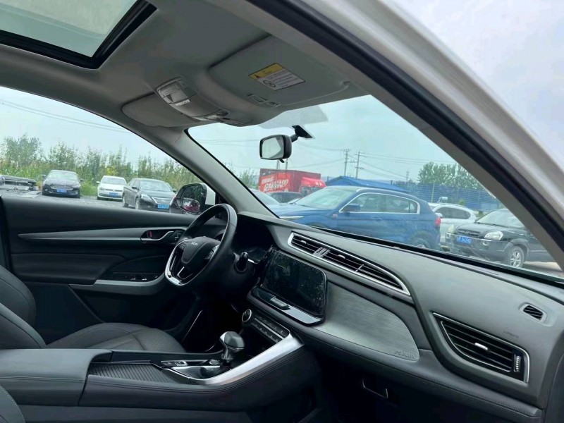 北京21年东风AX7pro6