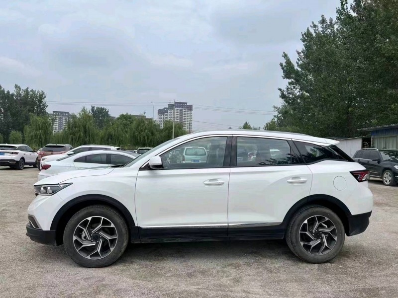 北京21年东风AX7pro7