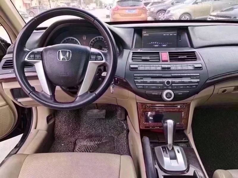 北京13年本田雅阁5