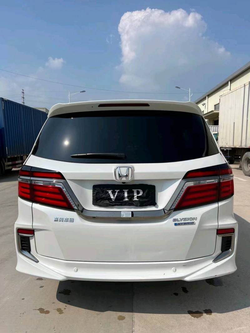 东莞21年本田艾力绅8