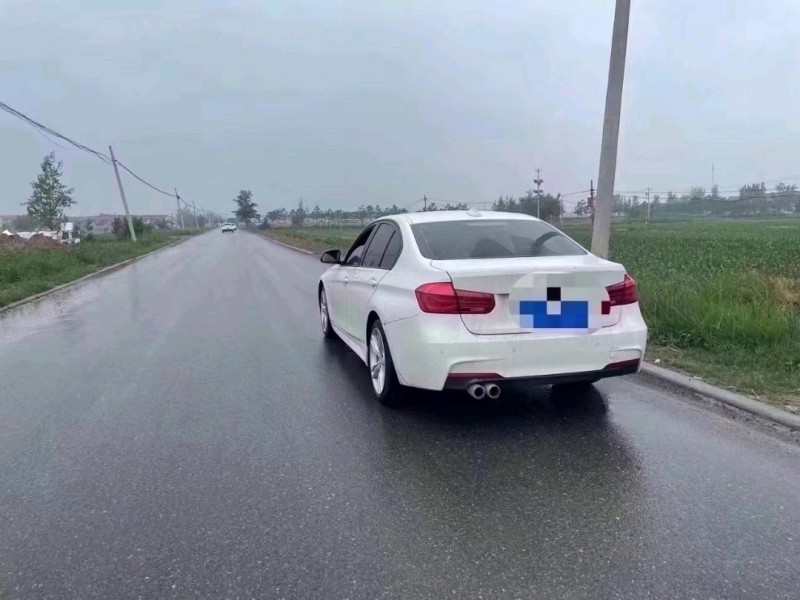 北京18年宝马3系1