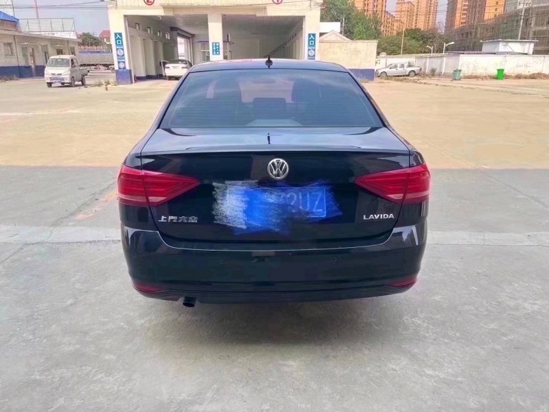 东营16年大众朗逸4