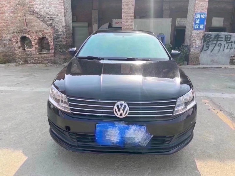 东营16年大众朗逸5
