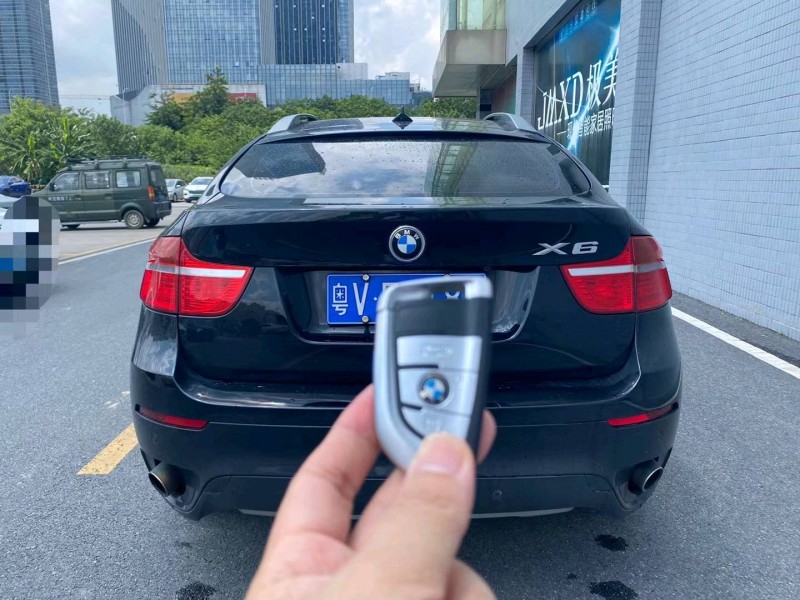 广州11年宝马X69