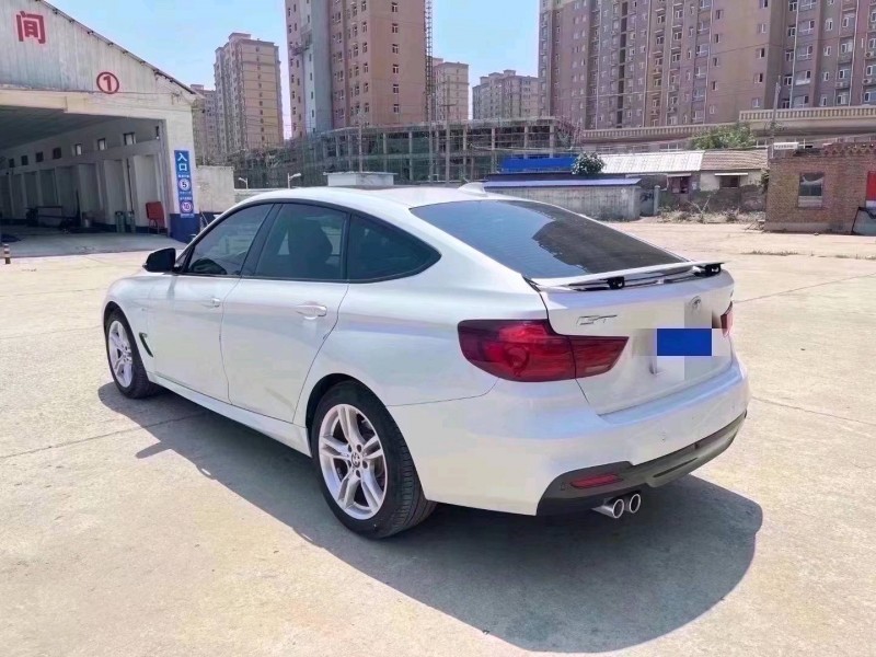 北京21年宝马3系GT5