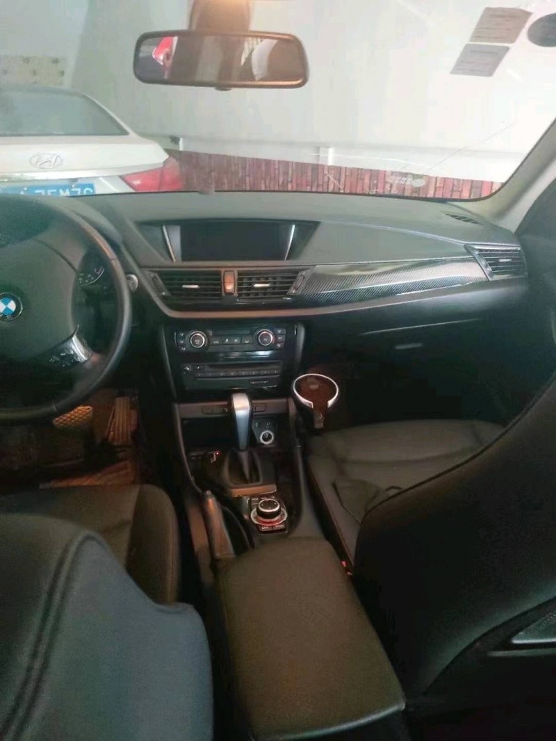 北京12年宝马X17