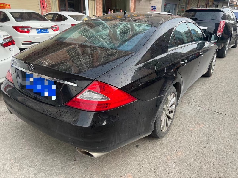 广州11年奔驰CLS2