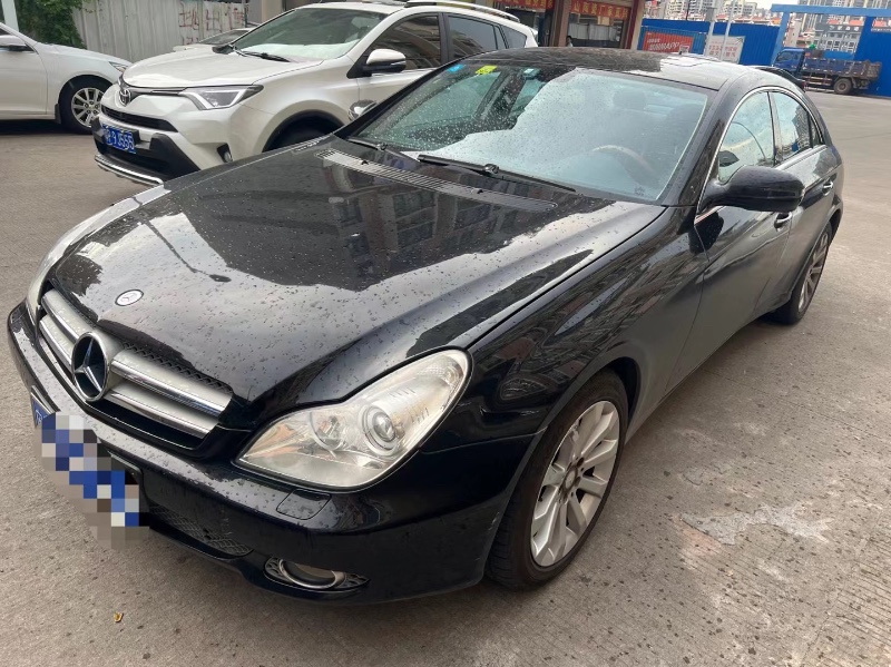 广州11年奔驰CLS1