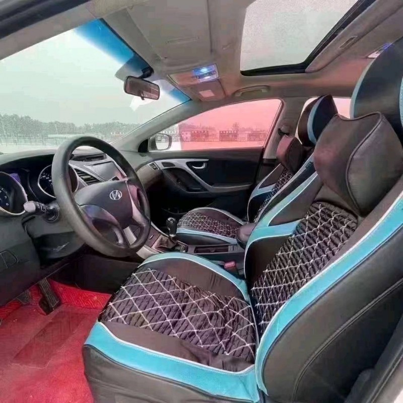 北京18年现代朗动3