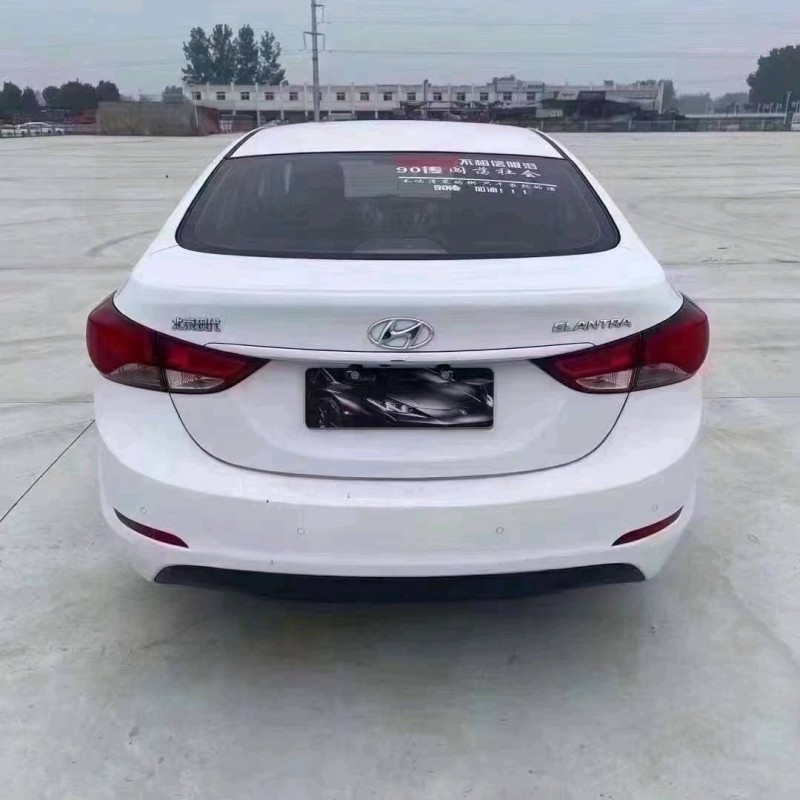 北京18年现代朗动9