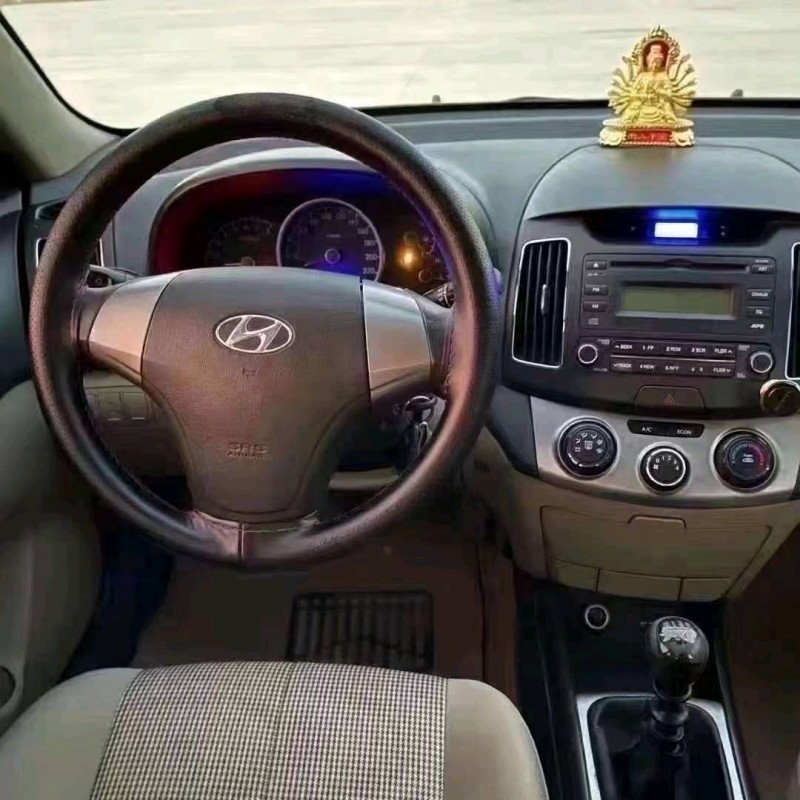 北京12年现代悦动7