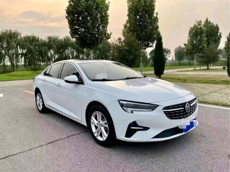 枣庄21年别克君威2